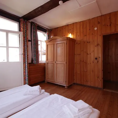 Hofraithe Park Apartment